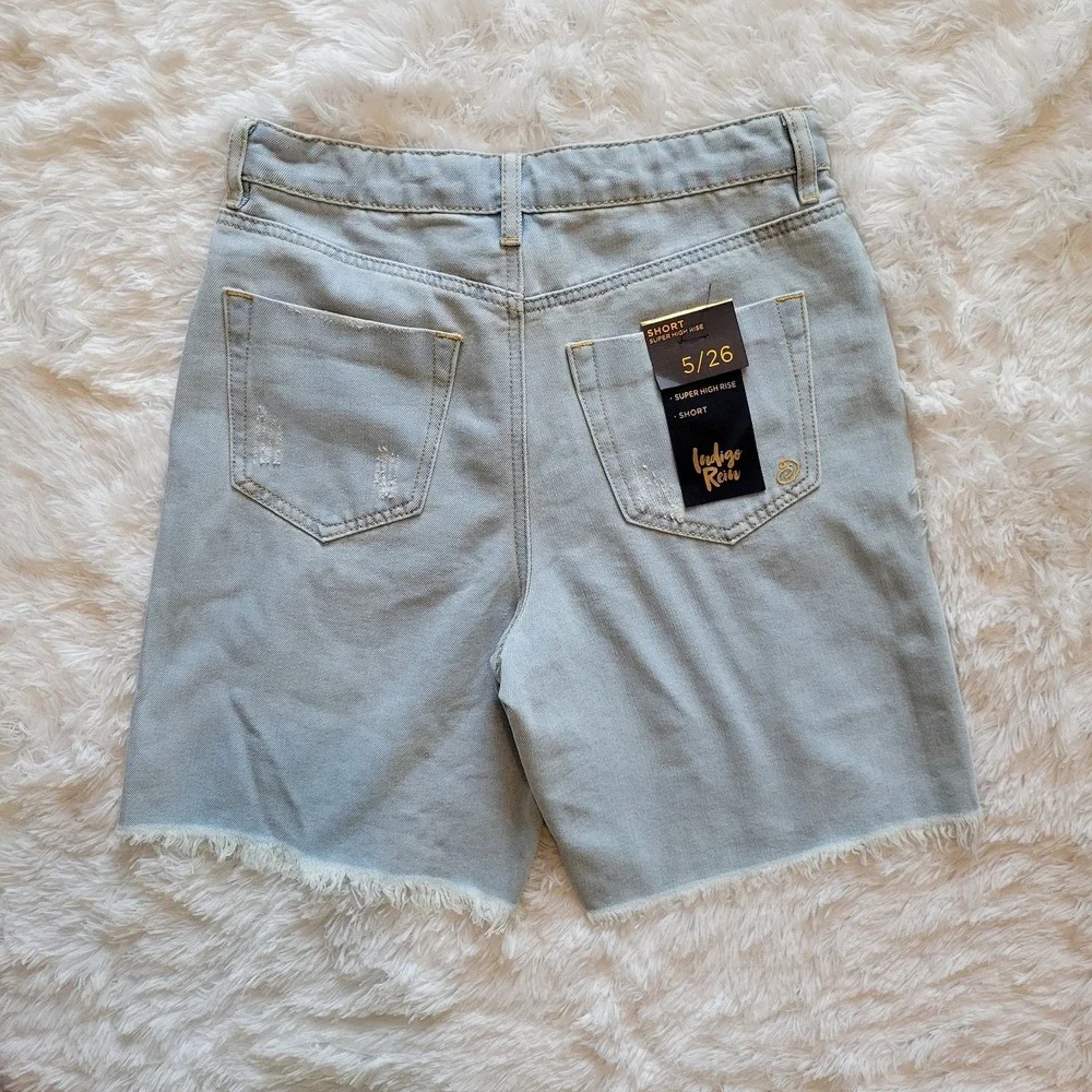 Light Wash Ripped Denim Cutoff Shorts Super‎ High Rise Size 26